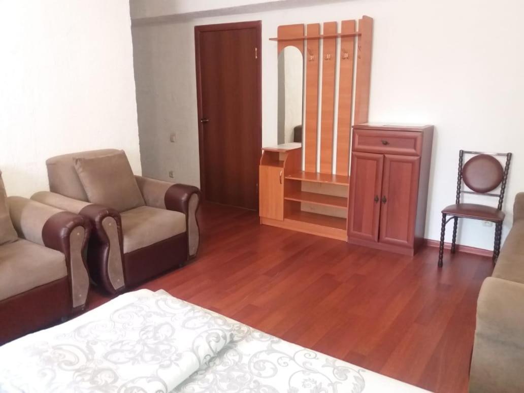 Nuri Hotel Стадион Karagandy Exteriör bild